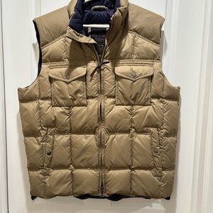 Vintage J. Crew Men's Tan Quilted Vest